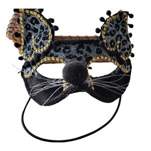 Spooky Village 7" Cat Mask with Elastic Band for Halloween - New with Tags
